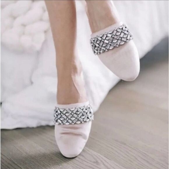 Birdies Bridal The Songbird Rose Velvet with Crystal Embellished - Picture 3 of 14